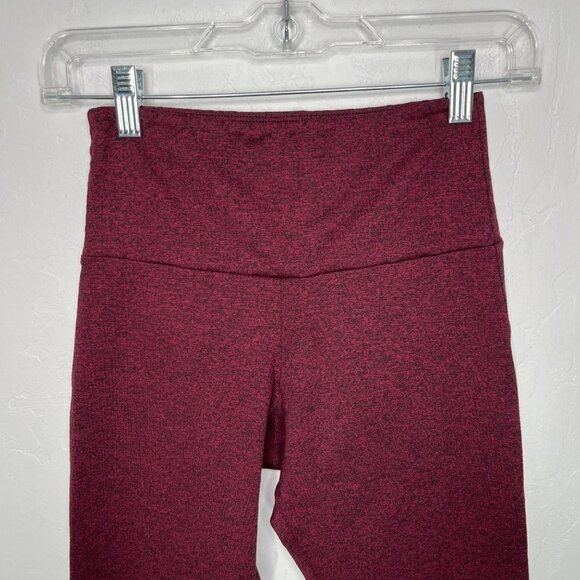 Onzie 2pc. Set High Neck Sports bra and Street leggings burgundy Gray Size S/M - Picture 8 of 12